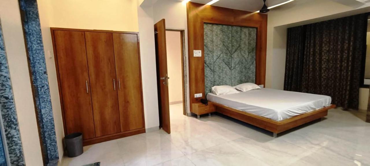 Hotel Adiraj Residency Navi Mumbai Exterior photo